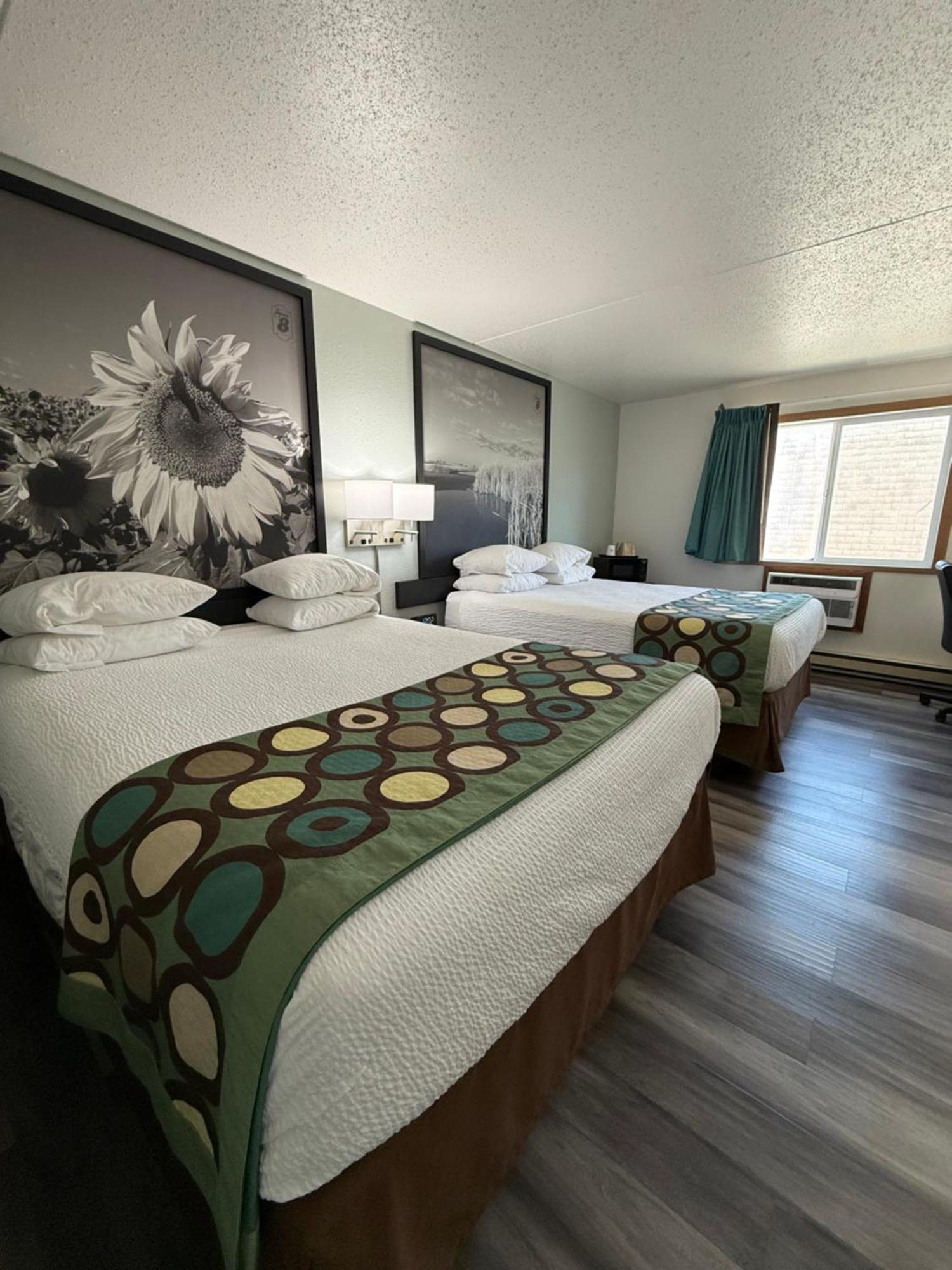 Super 8 By Wyndham West Fargo Main Ave Nd Motel Kültér fotó